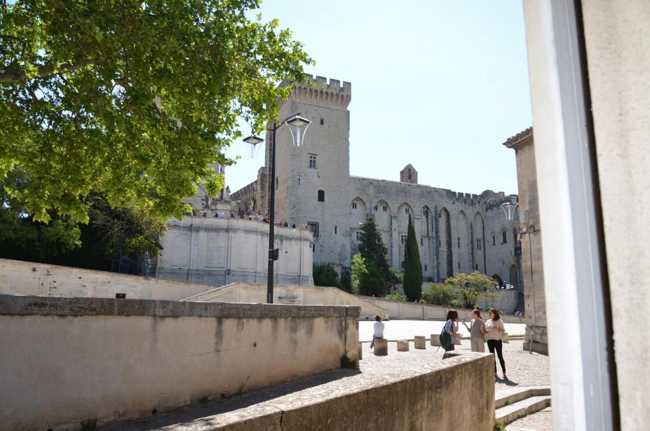 Appartamento Face Au Palais Des Papes Avignone Esterno foto